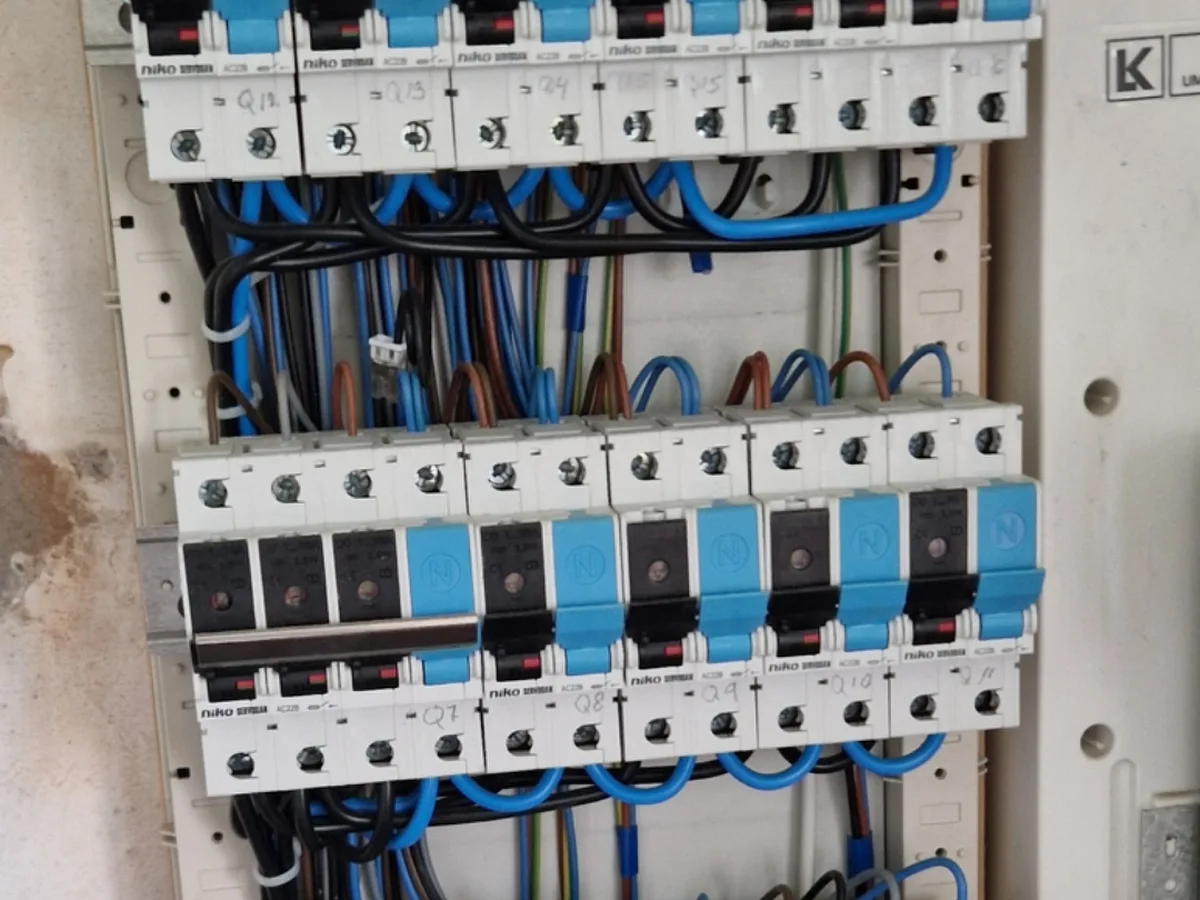 El-installation — NEM EL-Teknik